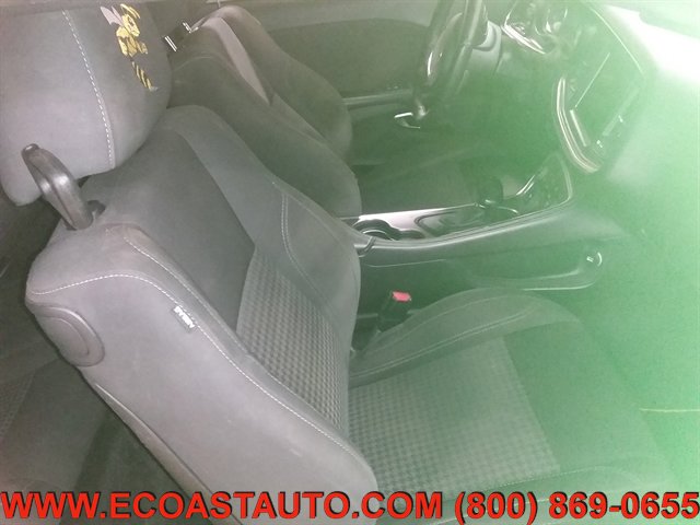 Used 2018 Dodge Challenger R/T w/ Driver Convenience Group RWD image 14