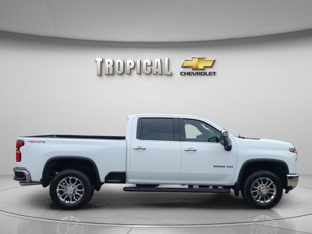 New 2026 Chevrolet Silverado 2500 LTZ w/ LTZ Convenience Package AWD/4WD image 6