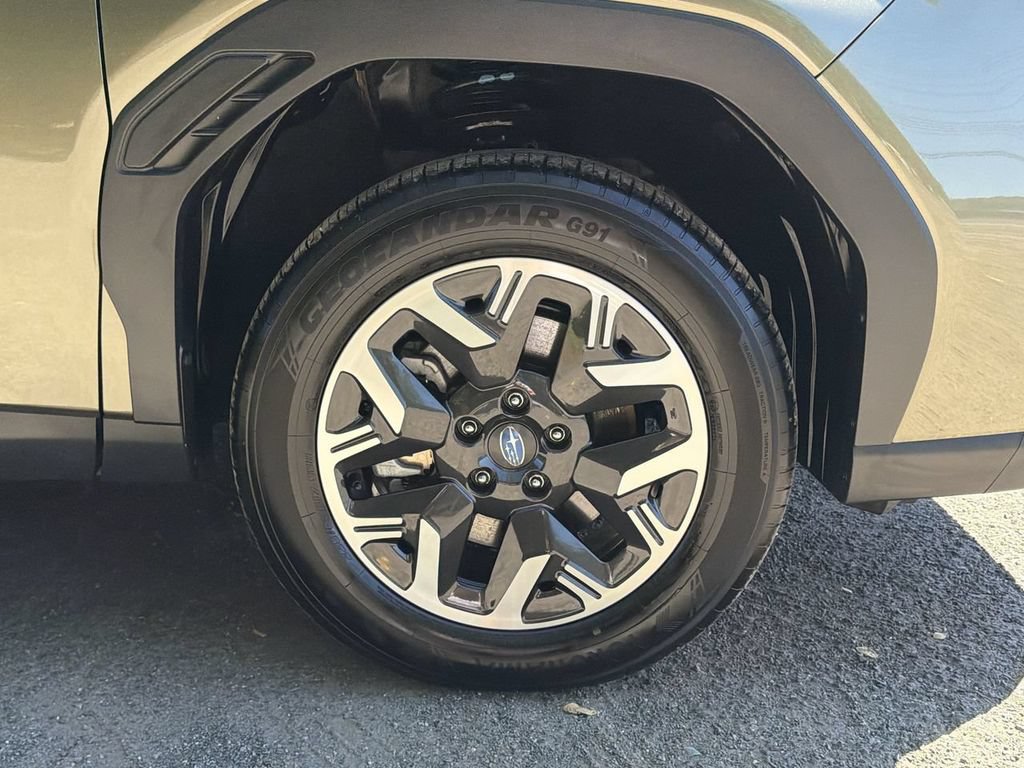Used 2026 Subaru Forester Premium AWD/4WD image 13