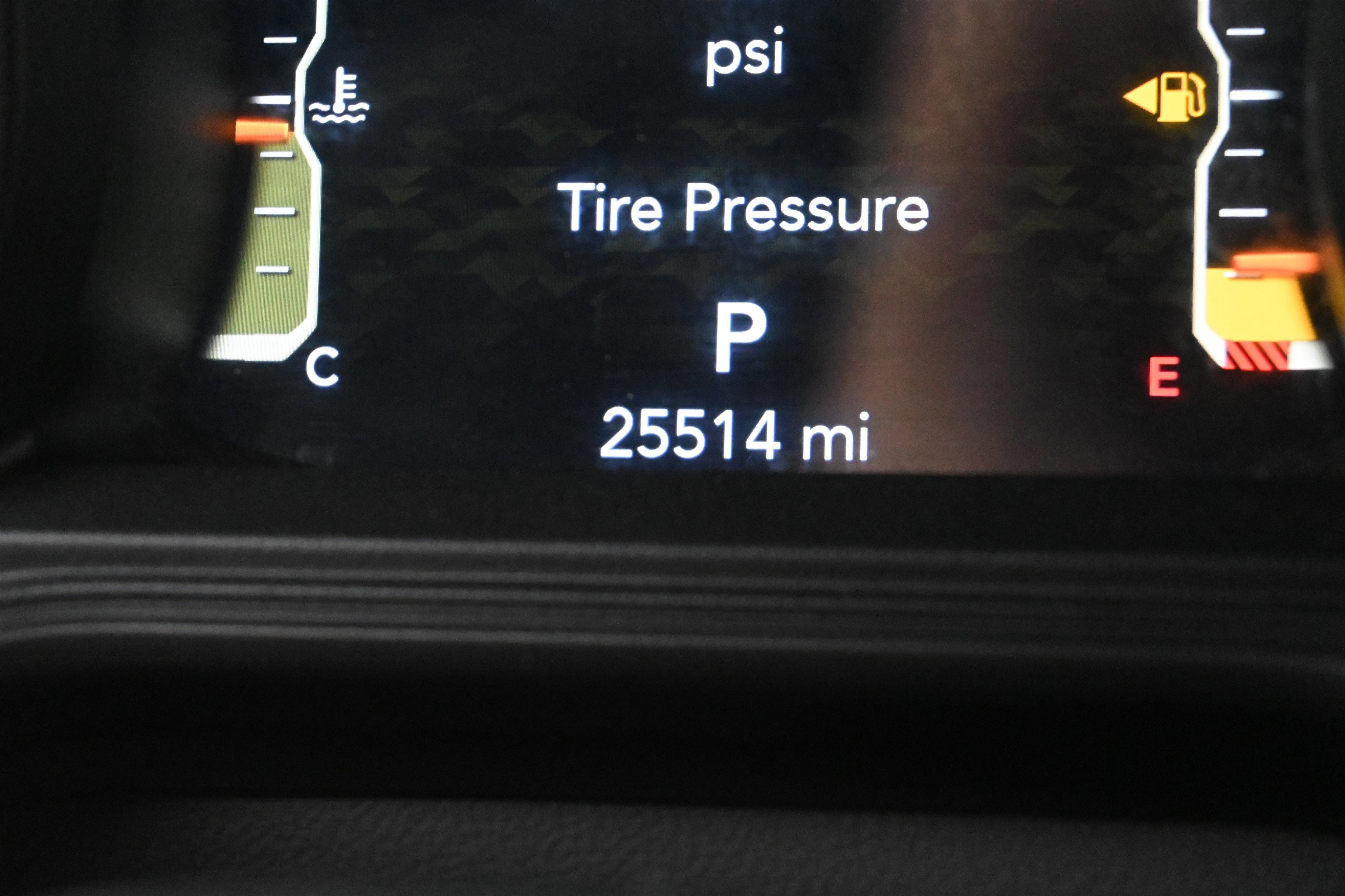 Used 2024 Jeep Gladiator Sport AWD/4WD image 23