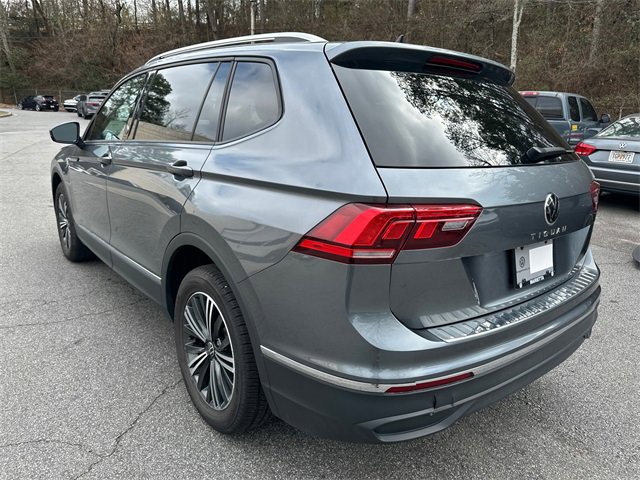Used 2024 Volkswagen Tiguan Wolfsburg Edition image 7