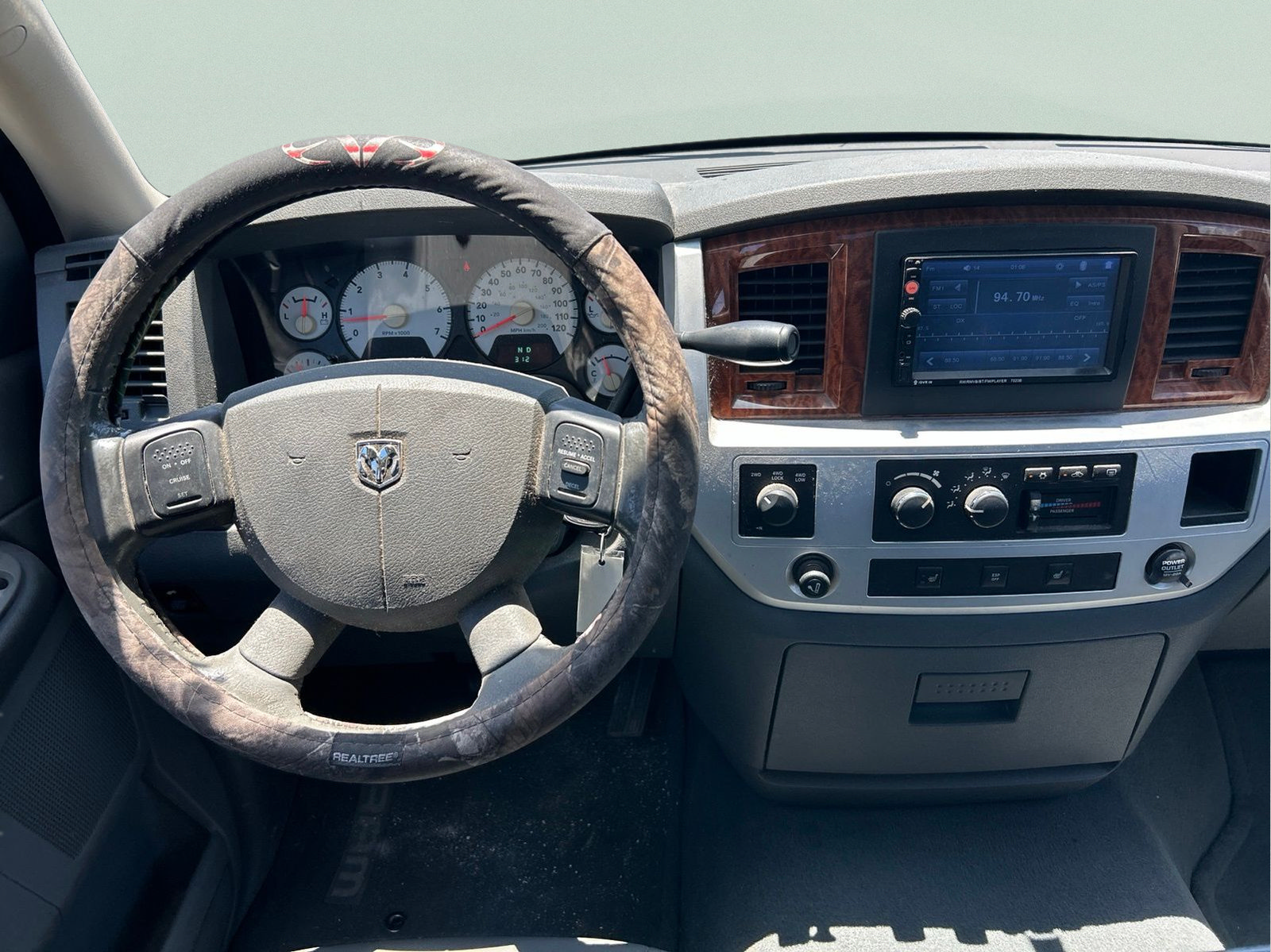 Used 2007 Dodge Ram 1500 Truck Laramie AWD/4WD image 23
