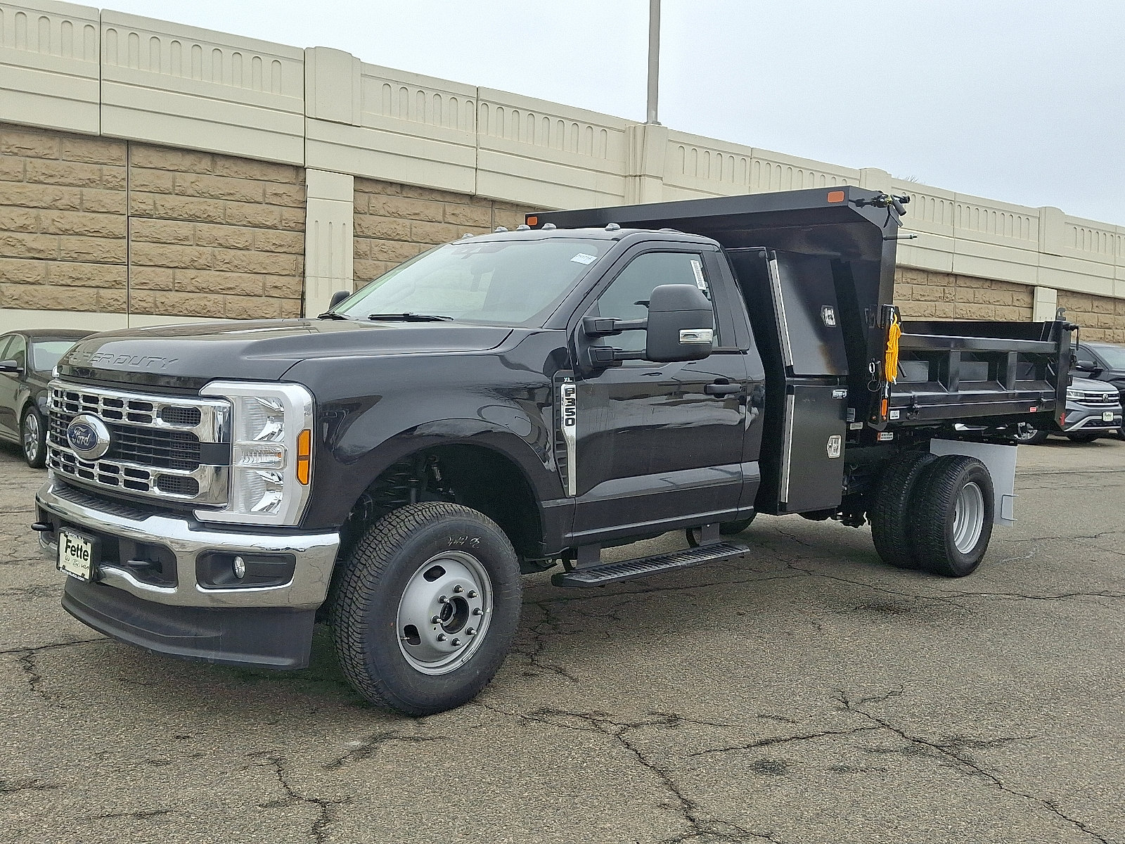 New 2025 Ford F350 XL w/ XL Chrome Package image 1