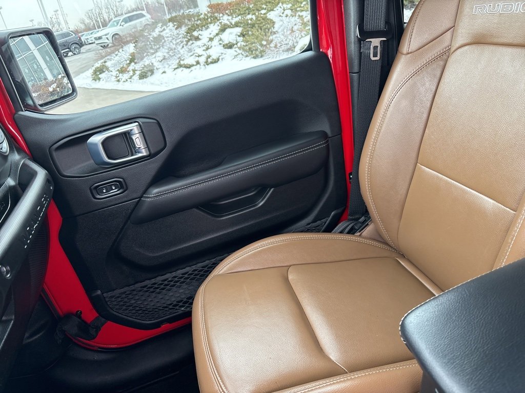 Used 2021 Jeep Wrangler Unlimited Rubicon w/ Cold Weather Group image 28