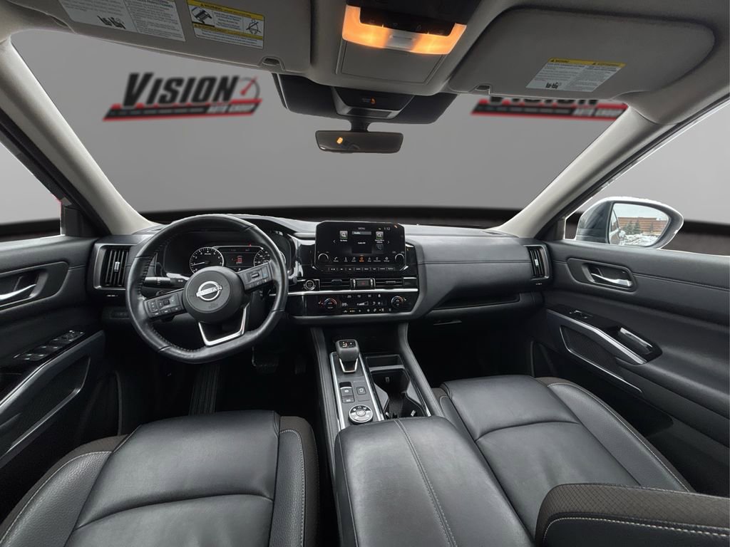 Used 2024 Nissan Pathfinder SL image 27