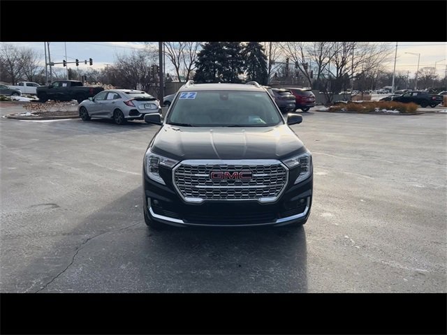 Certified 2022 GMC Terrain Denali w/ Denali Premium Package image 3