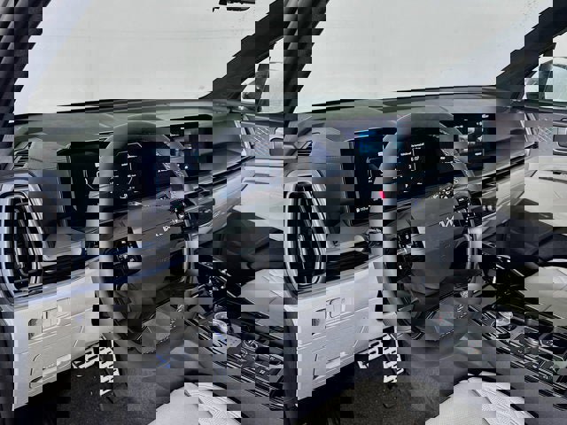 New 2026 Kia Sorento SX Prestige image 11