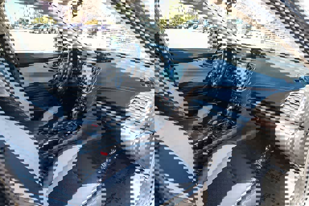 Used 2022 Subaru Crosstrek 2.5i Limited w/ Moonroof Package 2 image 15