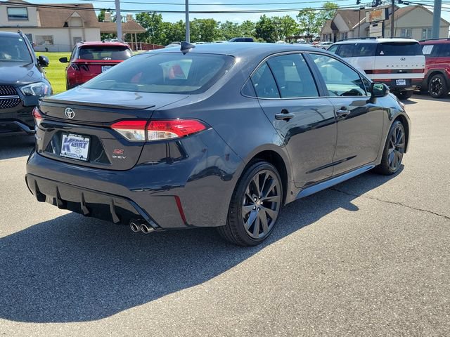 Used 2026 Toyota Corolla SE FWD image 4