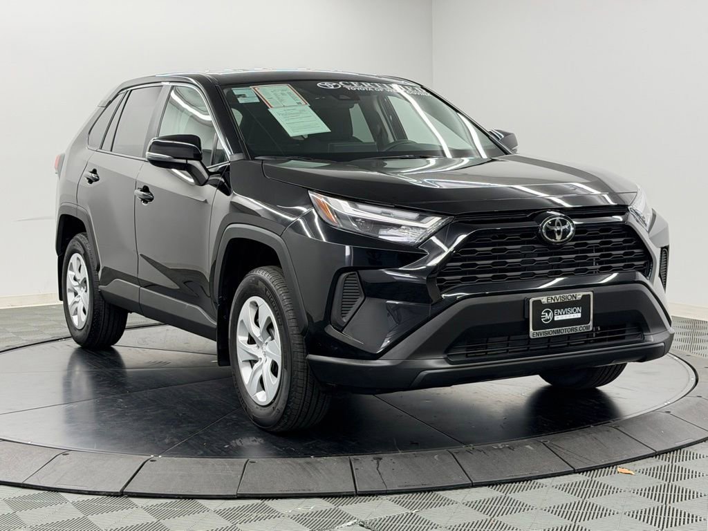 Used 2025 Toyota RAV4 LE FWD image 8