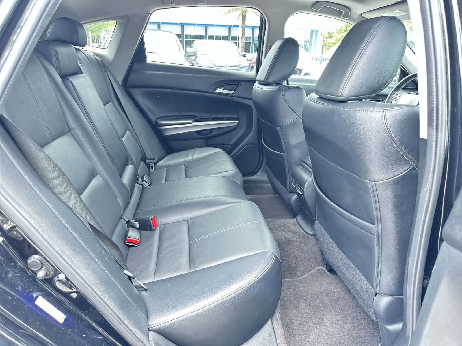 Used 2015 Honda Crosstour EX-L image 16