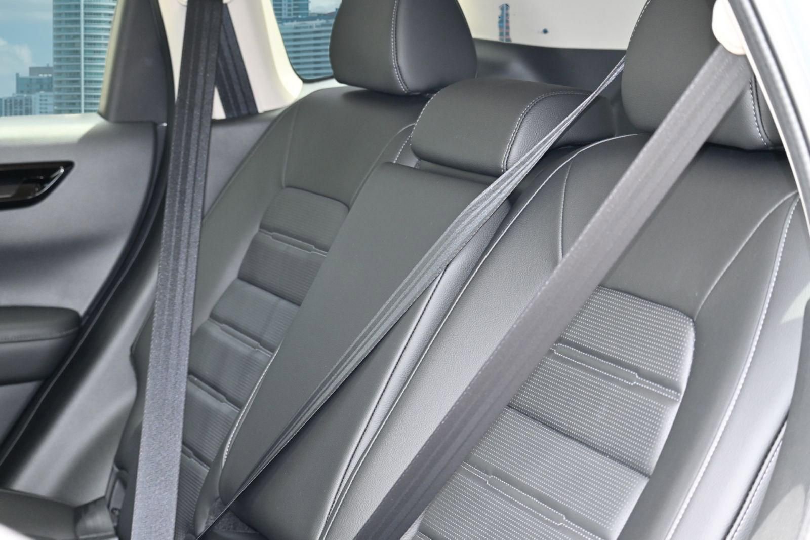 New 2026 Honda CR-V EX-L image 19