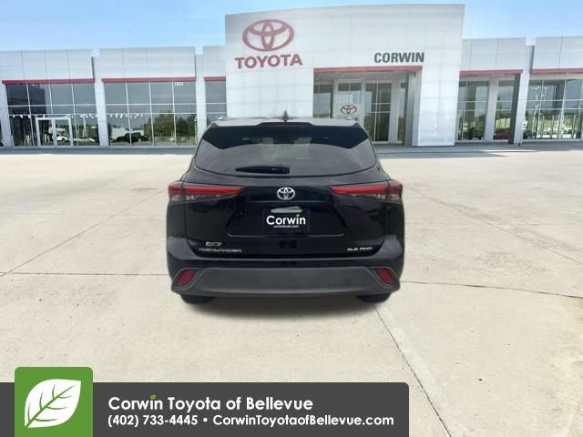 Used 2020 Toyota Highlander XLE AWD/4WD image 42