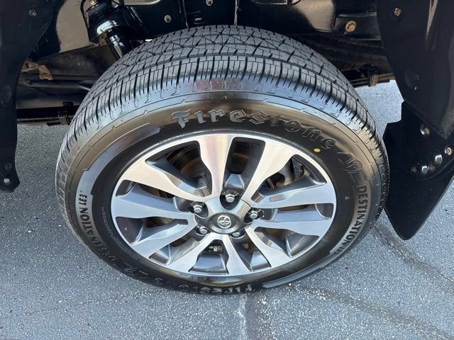 Used 2018 Toyota Tundra Limited AWD/4WD image 10