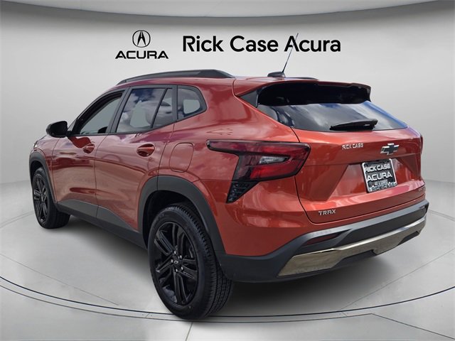 Used 2024 Chevrolet Trax ACTIV image 7