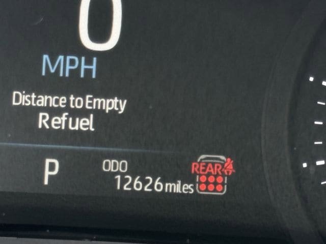 Used 2025 Toyota Sienna XLE FWD image 16