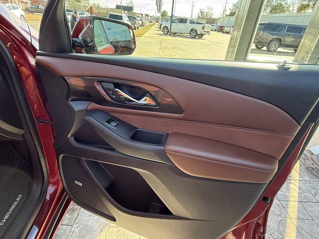 Certified 2018 Chevrolet Traverse High Country image 42
