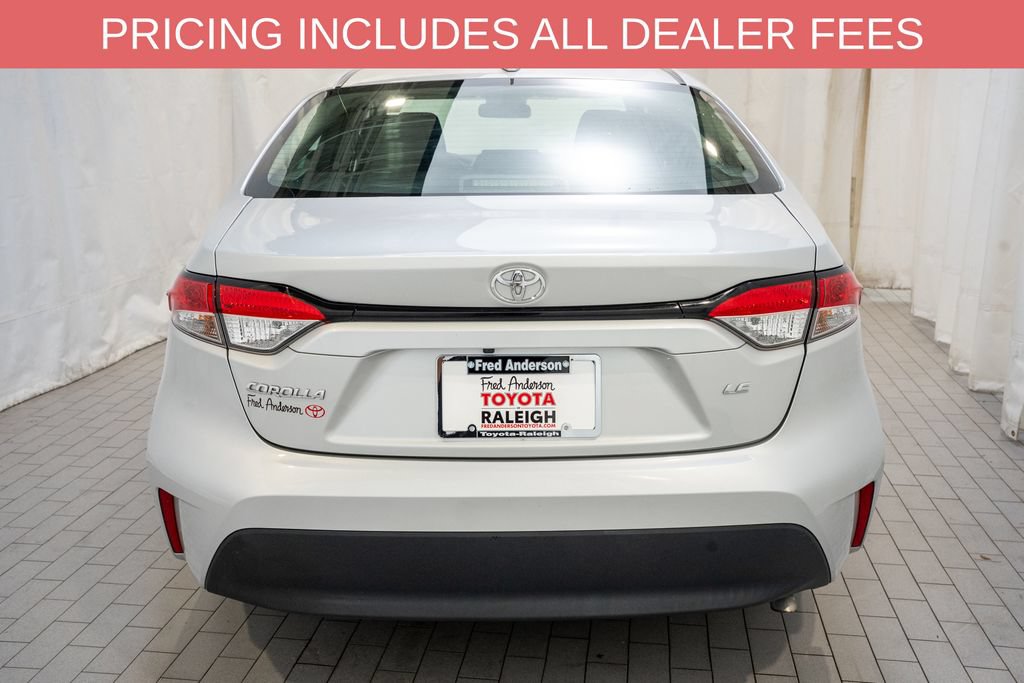 Certified 2024 Toyota Corolla LE FWD image 4