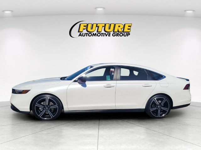 Used 2025 Honda Accord Sport image 6