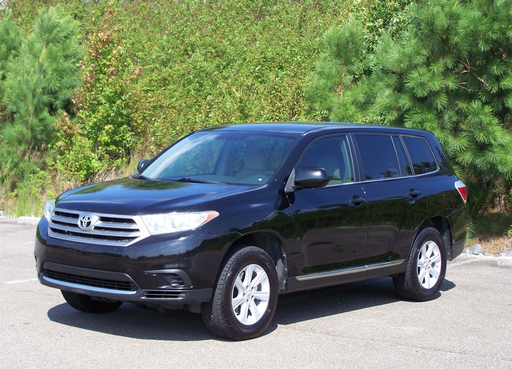Used 2013 Toyota Highlander FWD