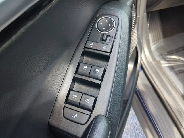 Used 2024 Kia Seltos EX FWD image 19