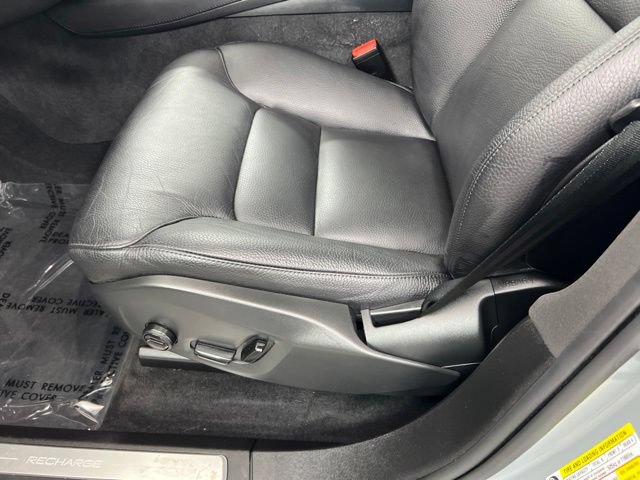 Used 2024 Volvo XC90 T8 Plus w/ Protection Package Premier AWD/4WD image 14