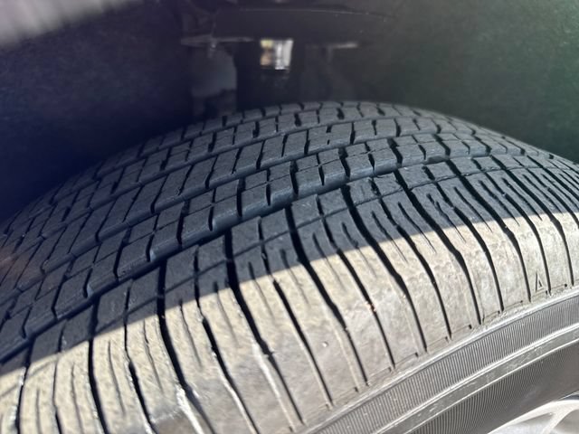 Used 2025 Chrysler Pacifica Select FWD image 26