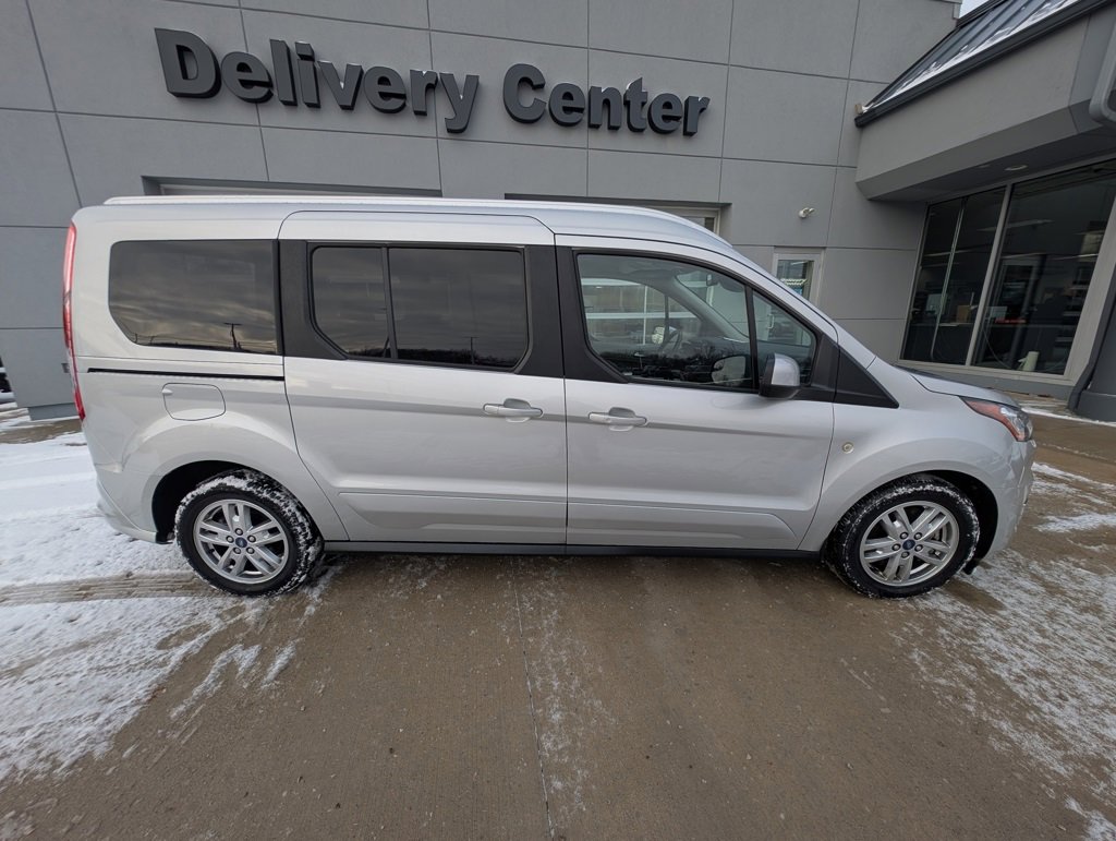 Used 2020 Ford Transit Connect Titanium w/ Trailer Tow Package image 4