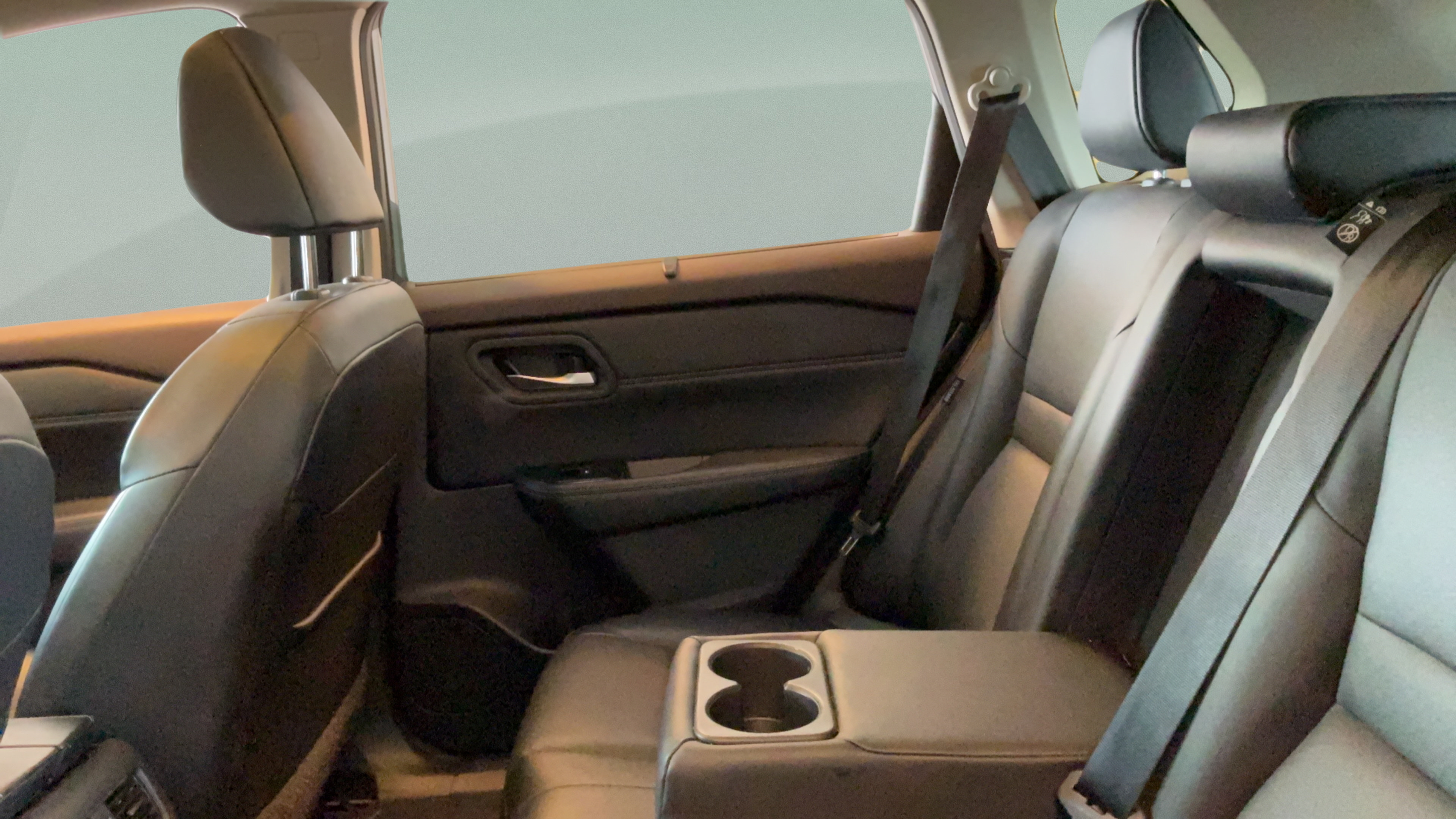 Used 2023 Nissan Rogue SV w/ SV Premium B Package FWD image 26
