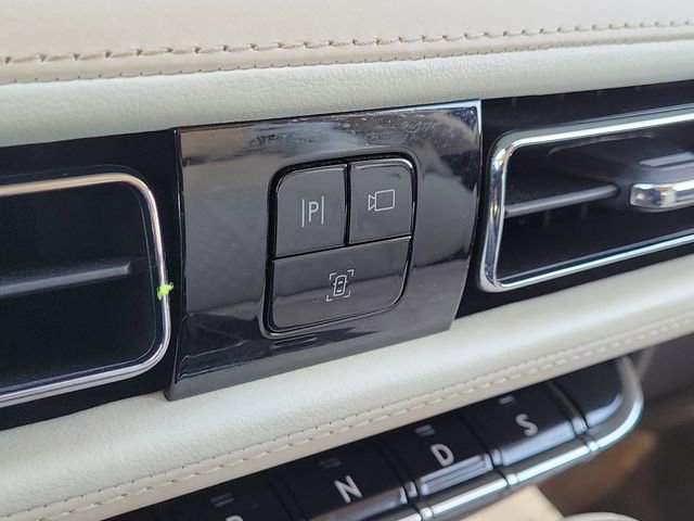 Certified 2023 Lincoln Nautilus Black Label w/ Class II Trailer Tow Package image 19