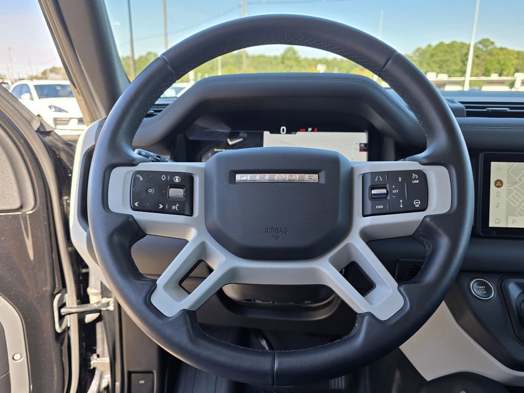 Used 2024 Land Rover Defender 110 S image 22