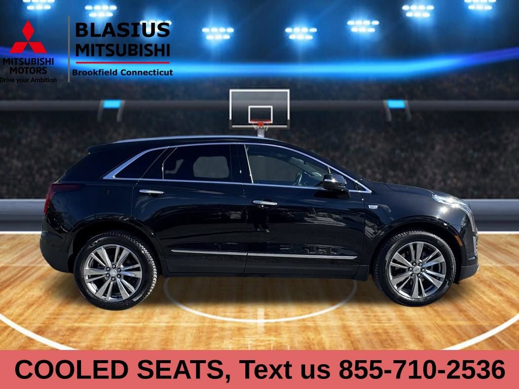 Used 2023 Cadillac XT5 Premium Luxury w/ Platinum Package image 11