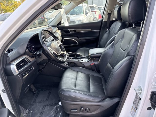 Used 2022 Kia Telluride EX w/ EX Premium Package AWD/4WD image 14