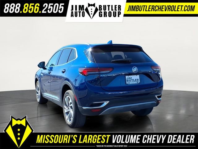 Used 2022 Buick Envision Essence w/ Safety Package image 2