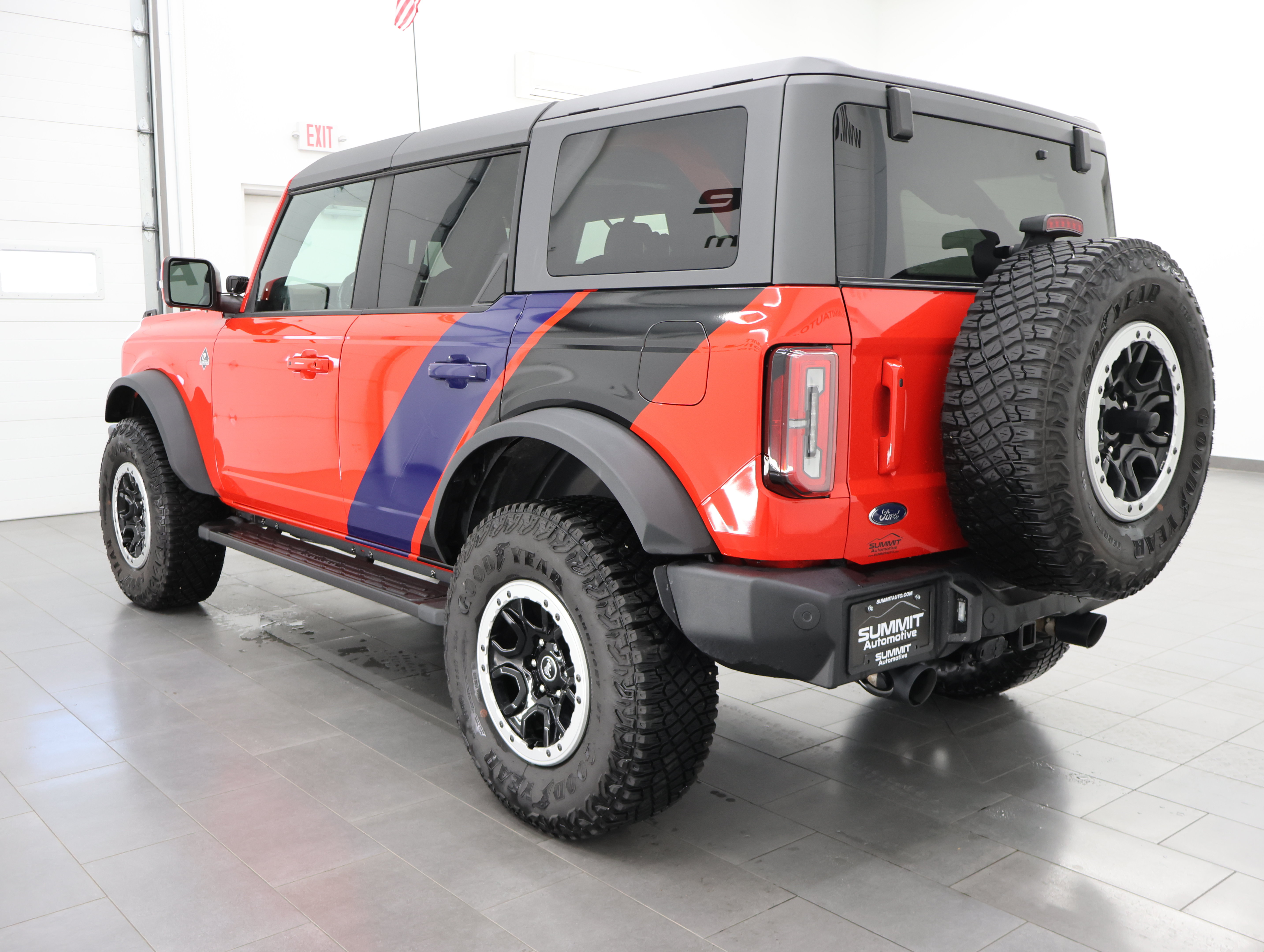 Used 2024 Ford Bronco Outer Banks w/ Sasquatch Package AWD/4WD image 5