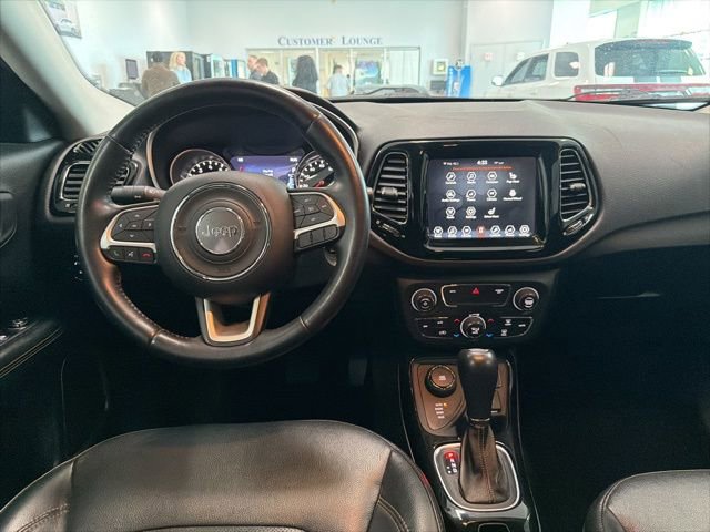 Used 2018 Jeep Compass Limited AWD/4WD image 22