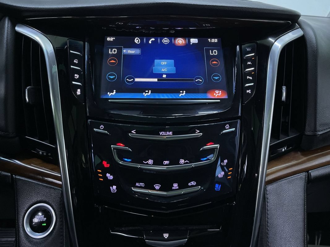 Used 2017 Cadillac Escalade ESV Premium Luxury AWD/4WD image 23