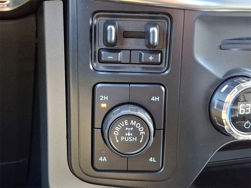 Certified 2021 Ford F150 Lariat w/ Equipment Group 502A High image 26