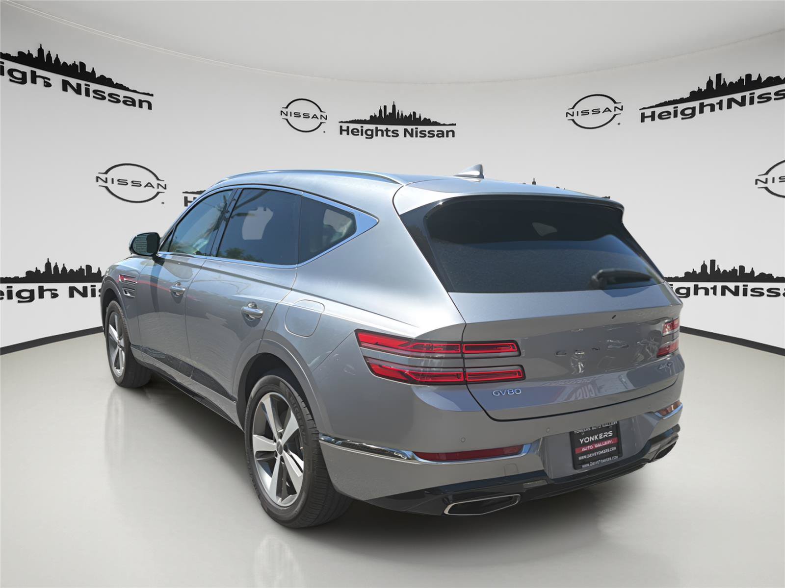 Used 2024 Genesis GV80 3.5T AWD/4WD image 2