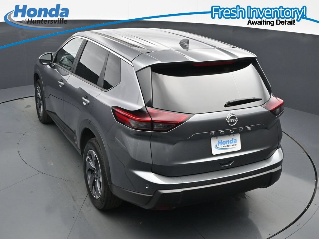 Used 2025 Nissan Rogue SV FWD image 20