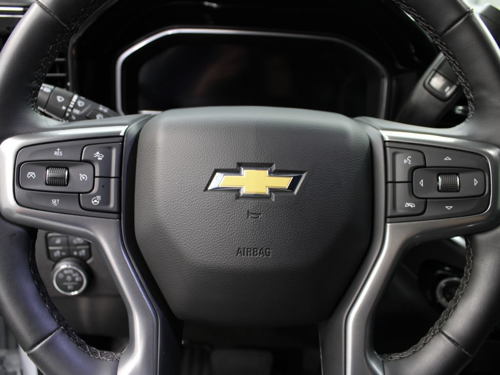 Used 2024 Chevrolet Silverado 3500 LTZ w/ LTZ Convenience Package AWD/4WD image 60