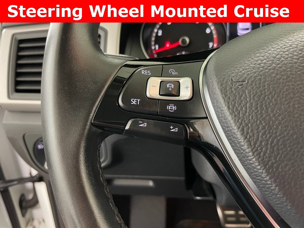 Used 2020 Volkswagen Atlas SE w/ Towing Package image 25