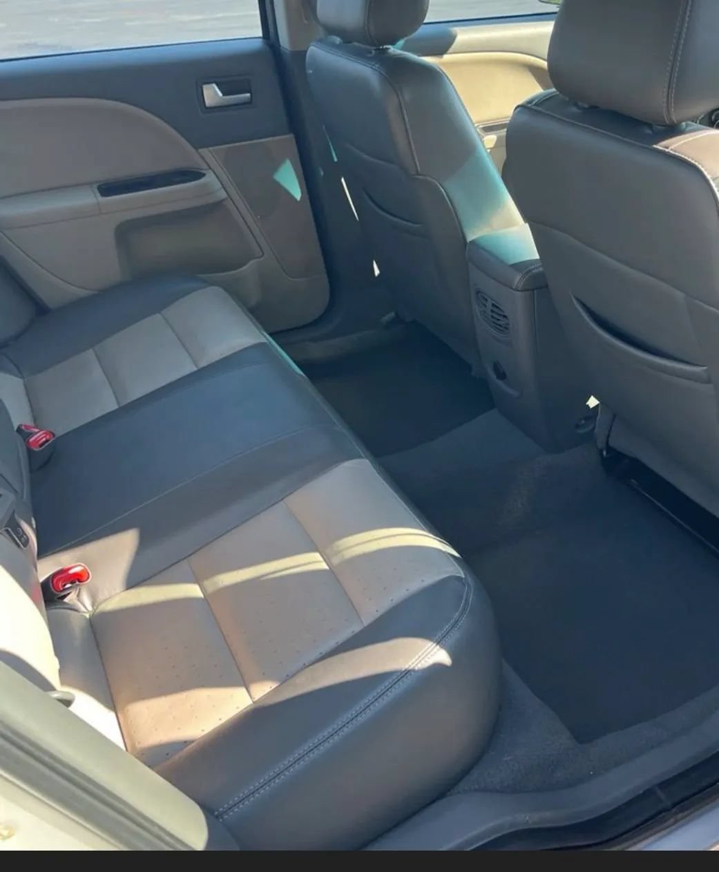 Used 2008 Mercury Sable Premier FWD image 7