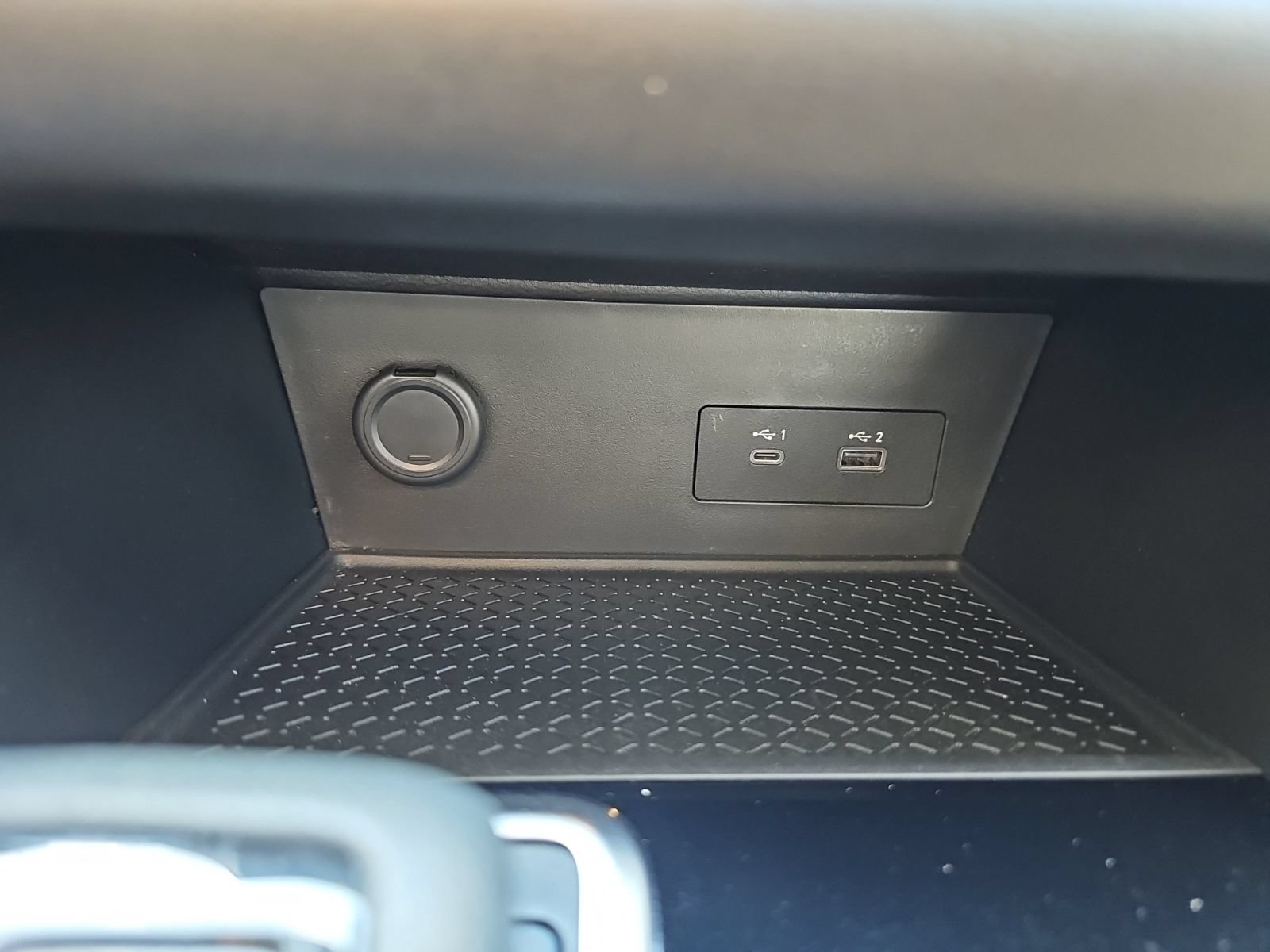 Used 2022 Nissan Pathfinder SV AWD/4WD image 22