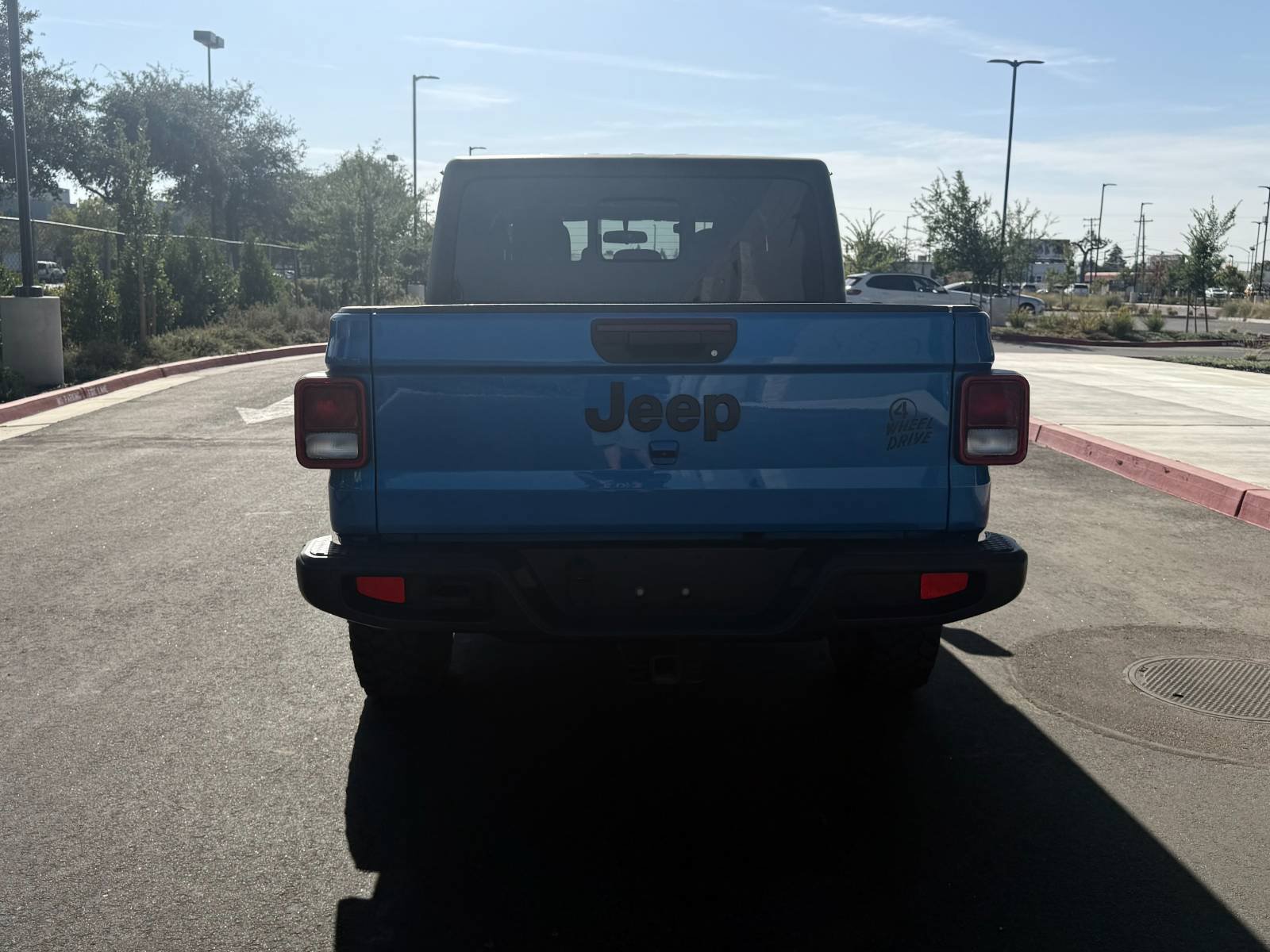 Used 2021 Jeep Gladiator Sport AWD/4WD image 7