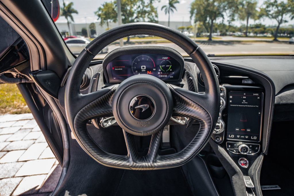 Used 2021 McLaren 720S Performance RWD image 24