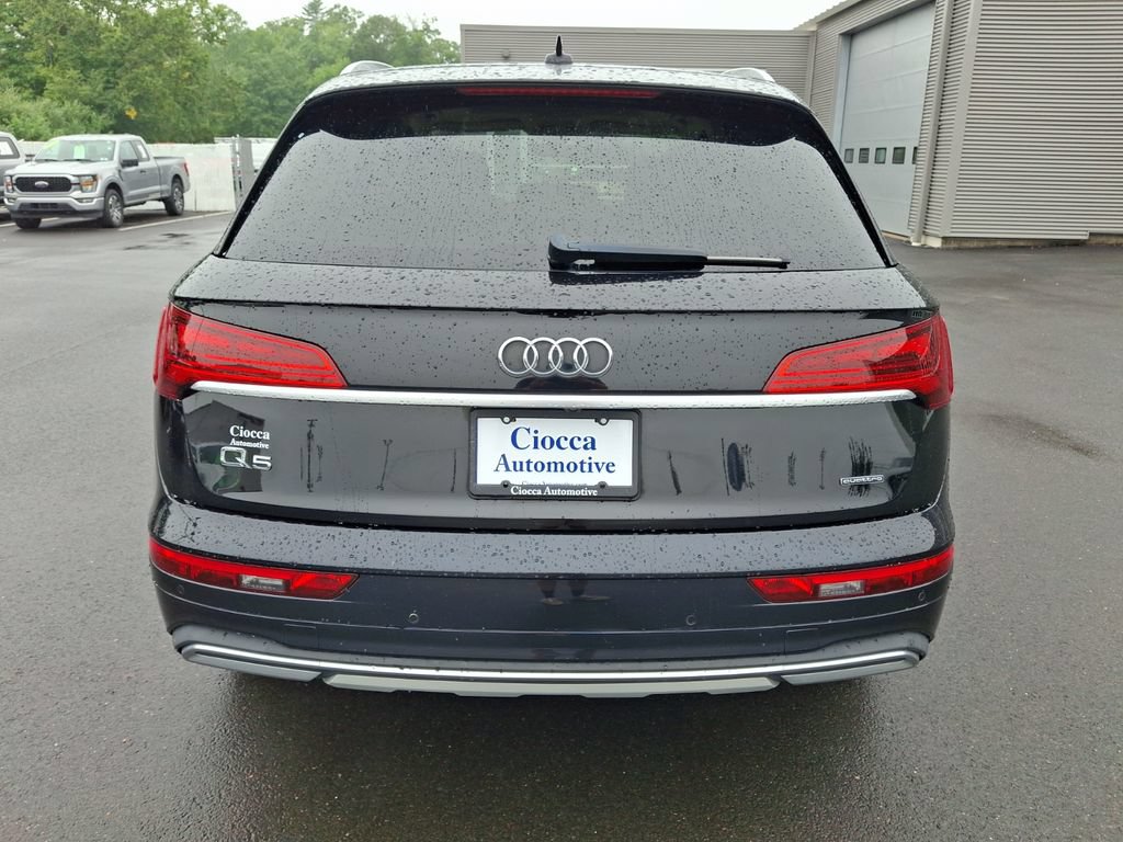 Used 2021 Audi Q5 2.0T Premium w/ Convenience Package AWD/4WD image 5