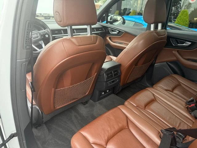 Used 2019 Audi Q7 3.0T Premium w/ Convenience Package AWD/4WD image 23