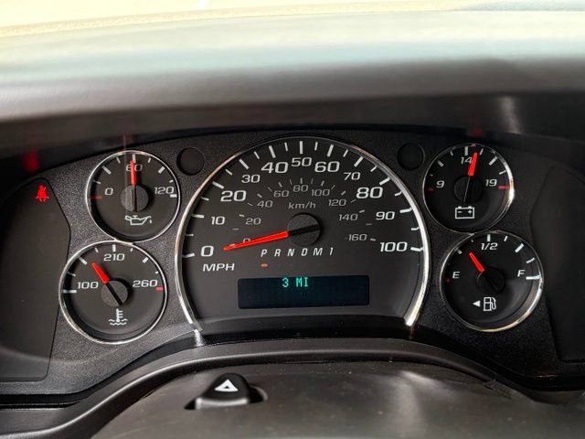New 2026 Chevrolet Express 3500 w/ Driver Convenience Package RWD image 19