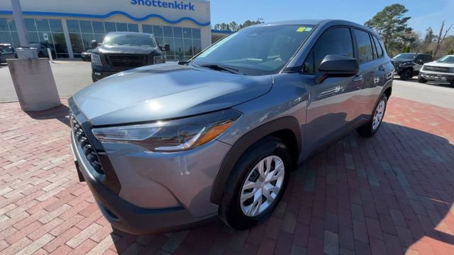 Used 2024 Toyota Corolla Cross L image 5